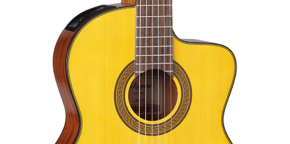 Takamine GC3CE-Natural Konzertgitarre mit Cutaway und Pickup Natural