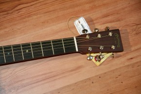 Martin D-18 - vollmassive Westerngitarre