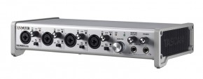 Tascam Series 208i